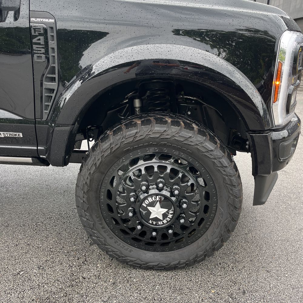 2025 Ford F450SD Platinum