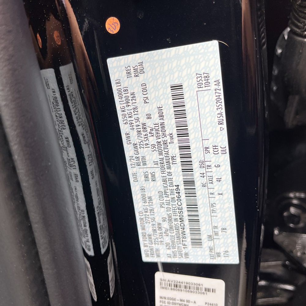 2025 Ford F450SD Platinum