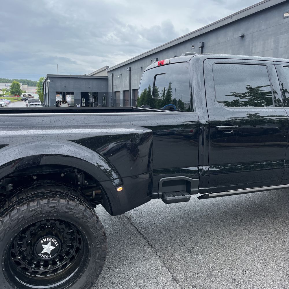2025 Ford F450SD Platinum