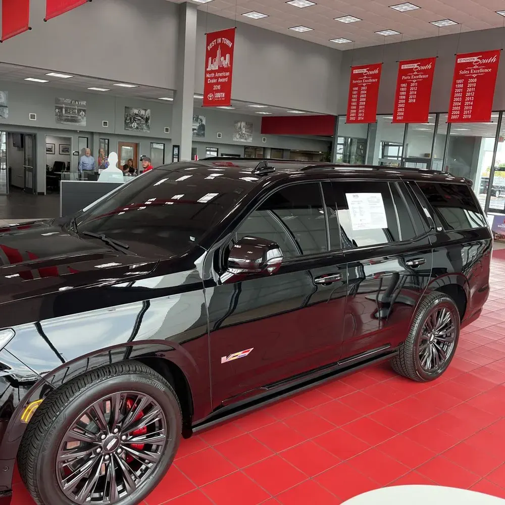 2023 Cadillac Escalade-V Base