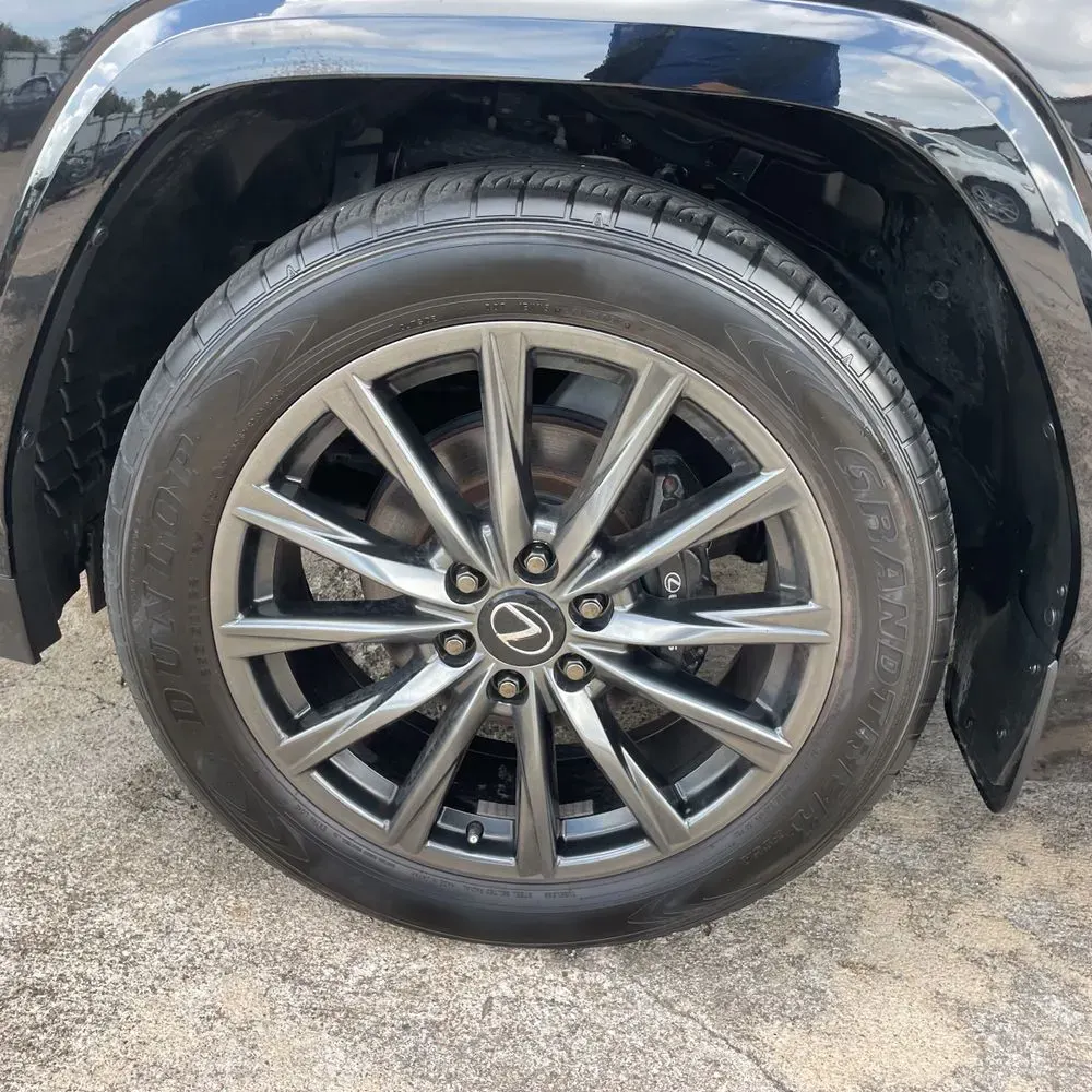 2024 Lexus LX 600 F SPORT Handling