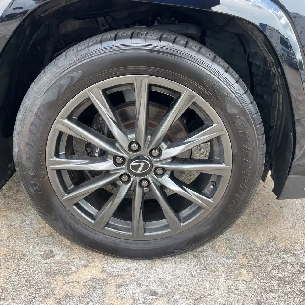 2024 Lexus LX 600 F SPORT Handling