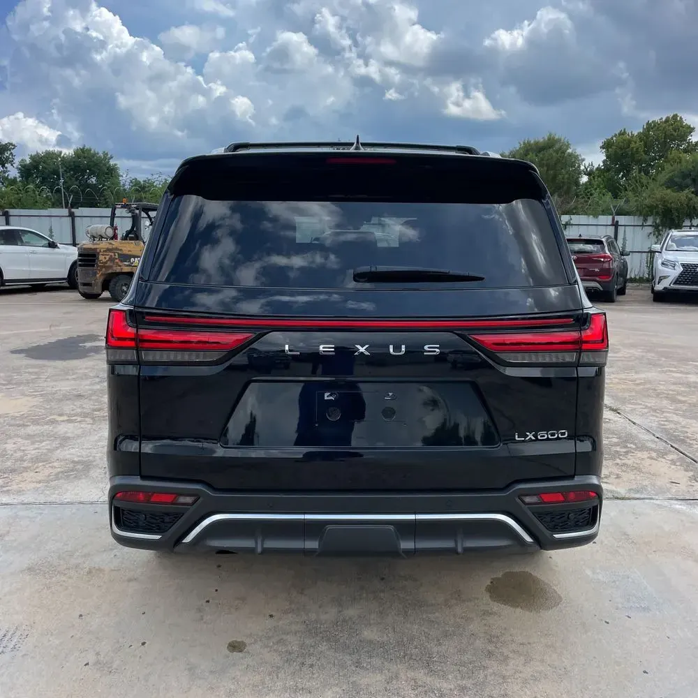 2024 Lexus LX 600 F SPORT Handling