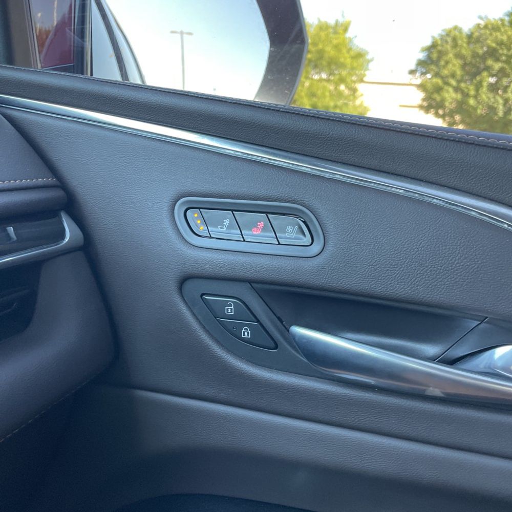 2021 Cadillac Escalade Sport