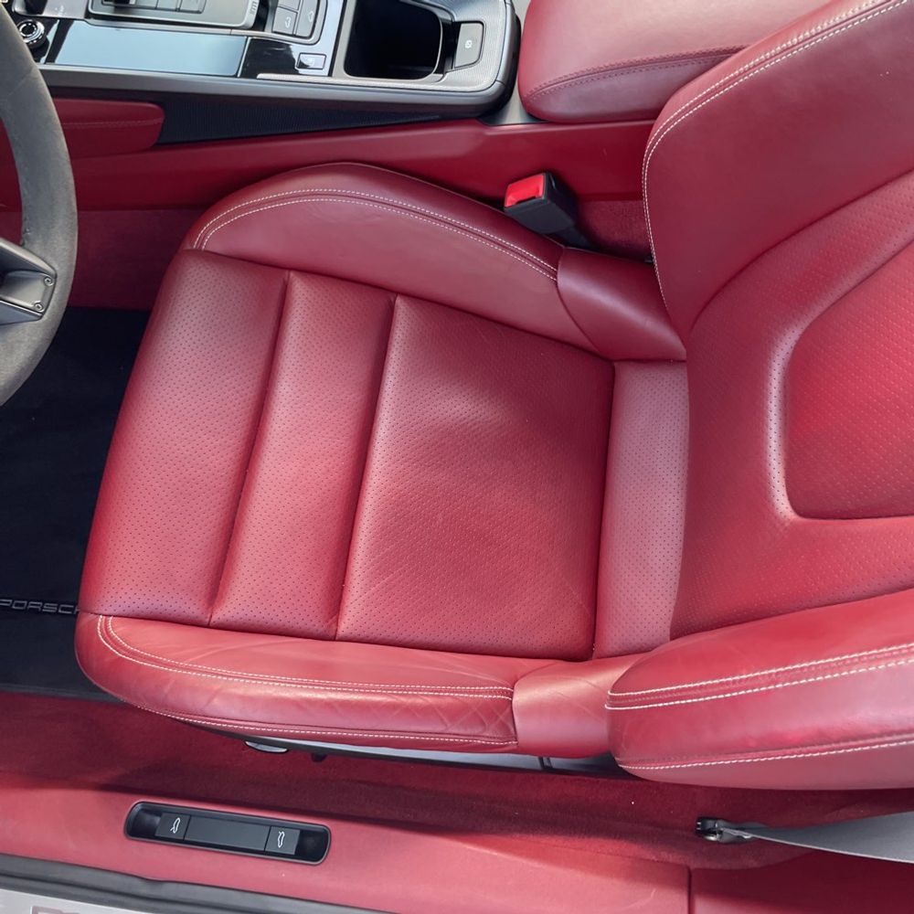 2020 Porsche 911 Carrera 4S