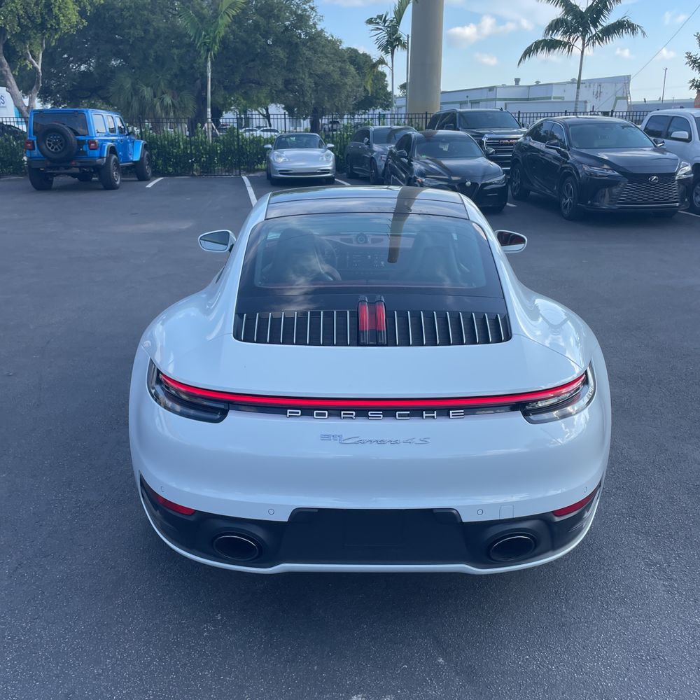 2020 Porsche 911 Carrera 4S