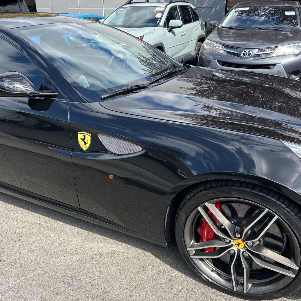 2012 Ferrari FF Base