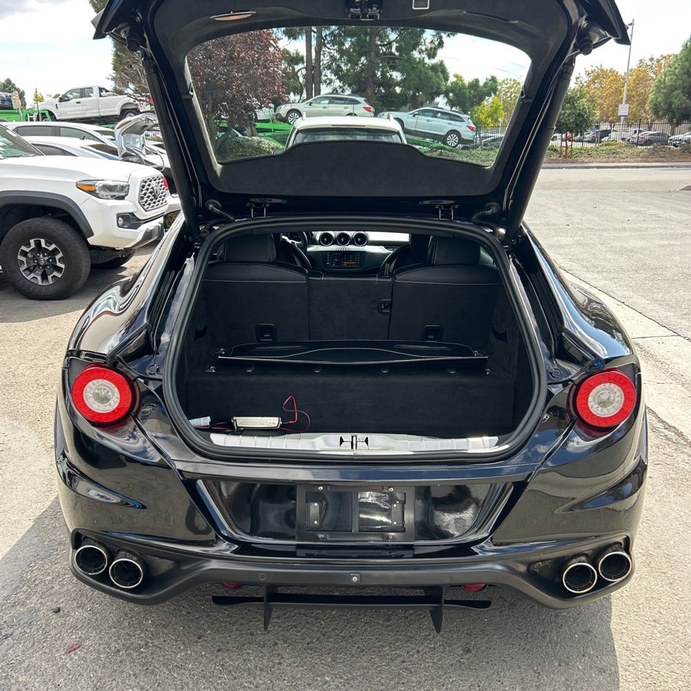 2012 Ferrari FF Base
