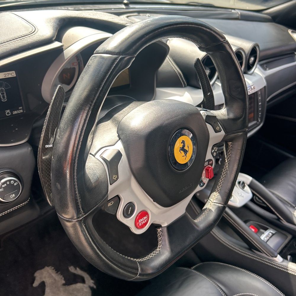 2012 Ferrari FF Base