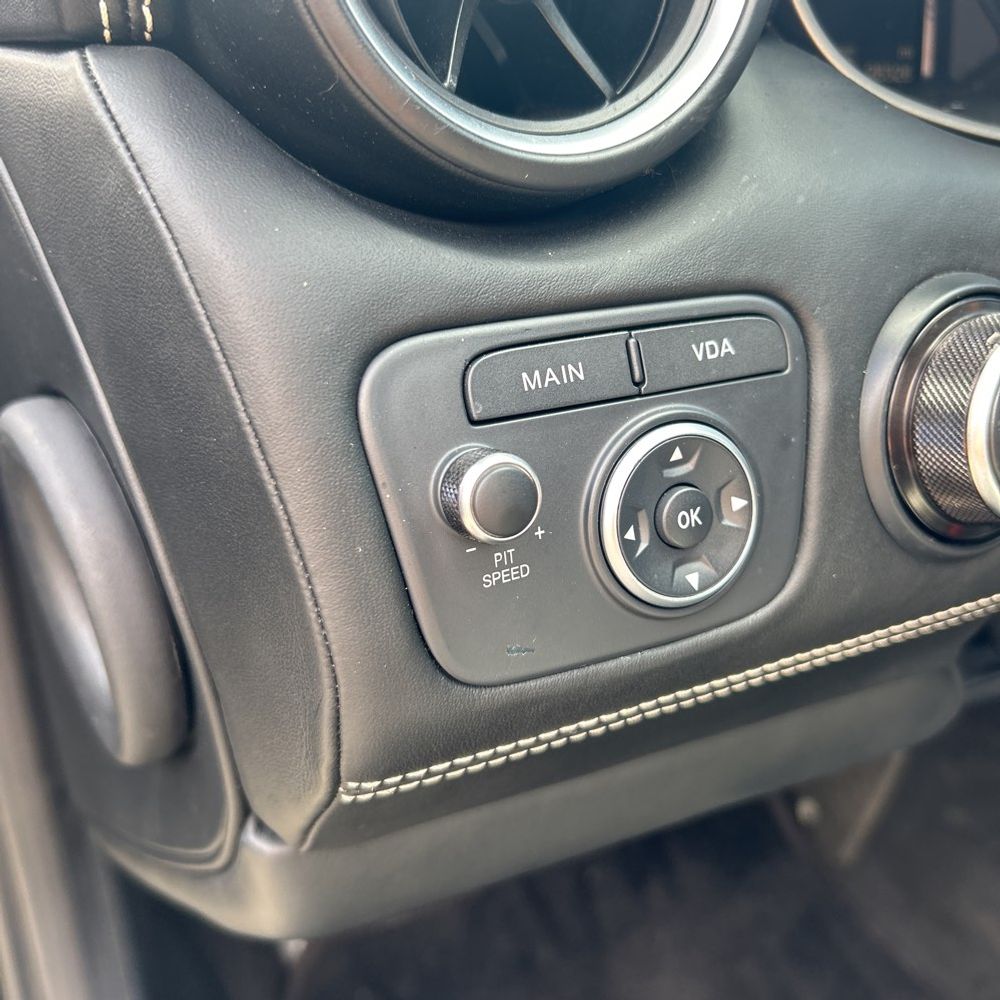 2012 Ferrari FF Base