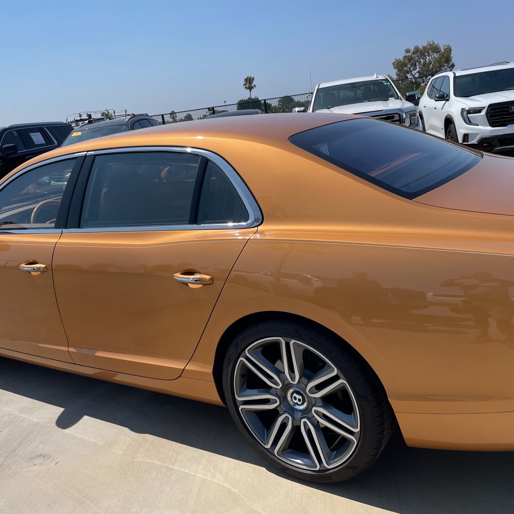 2017 Bentley Flying Spur Base
