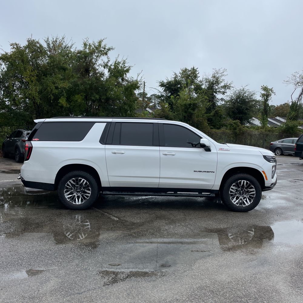2025 Chevrolet Suburban Z71