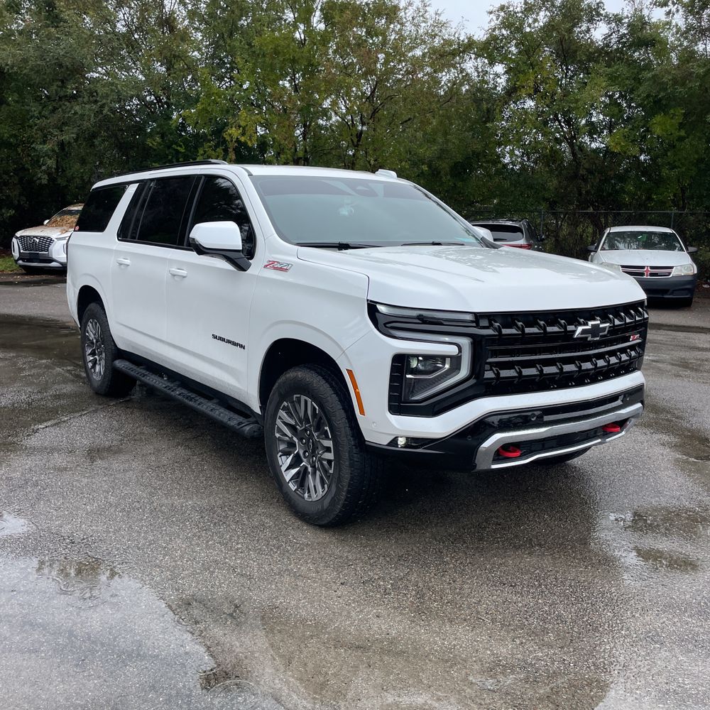2025 Chevrolet Suburban Z71