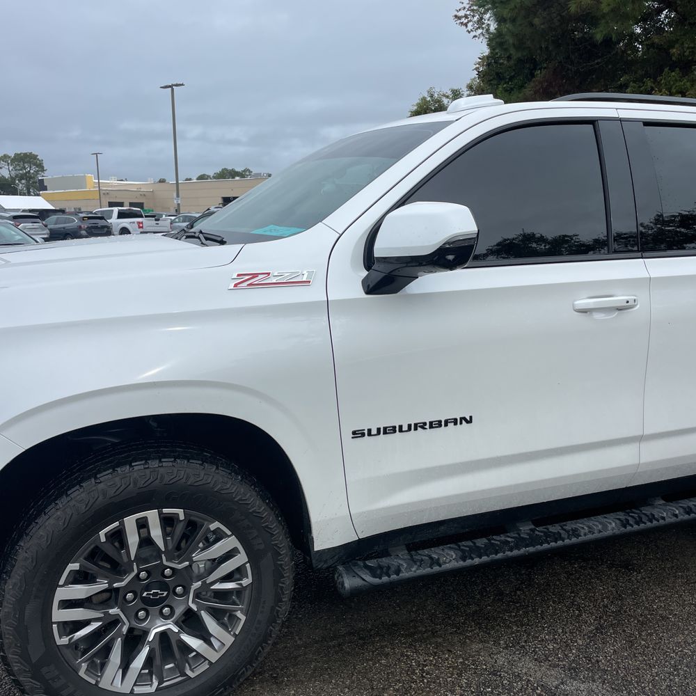2025 Chevrolet Suburban Z71