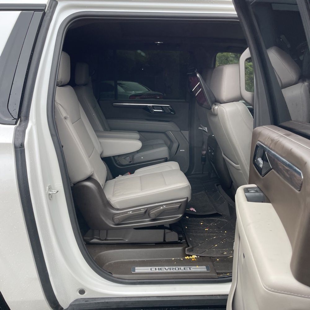 2025 Chevrolet Suburban Z71