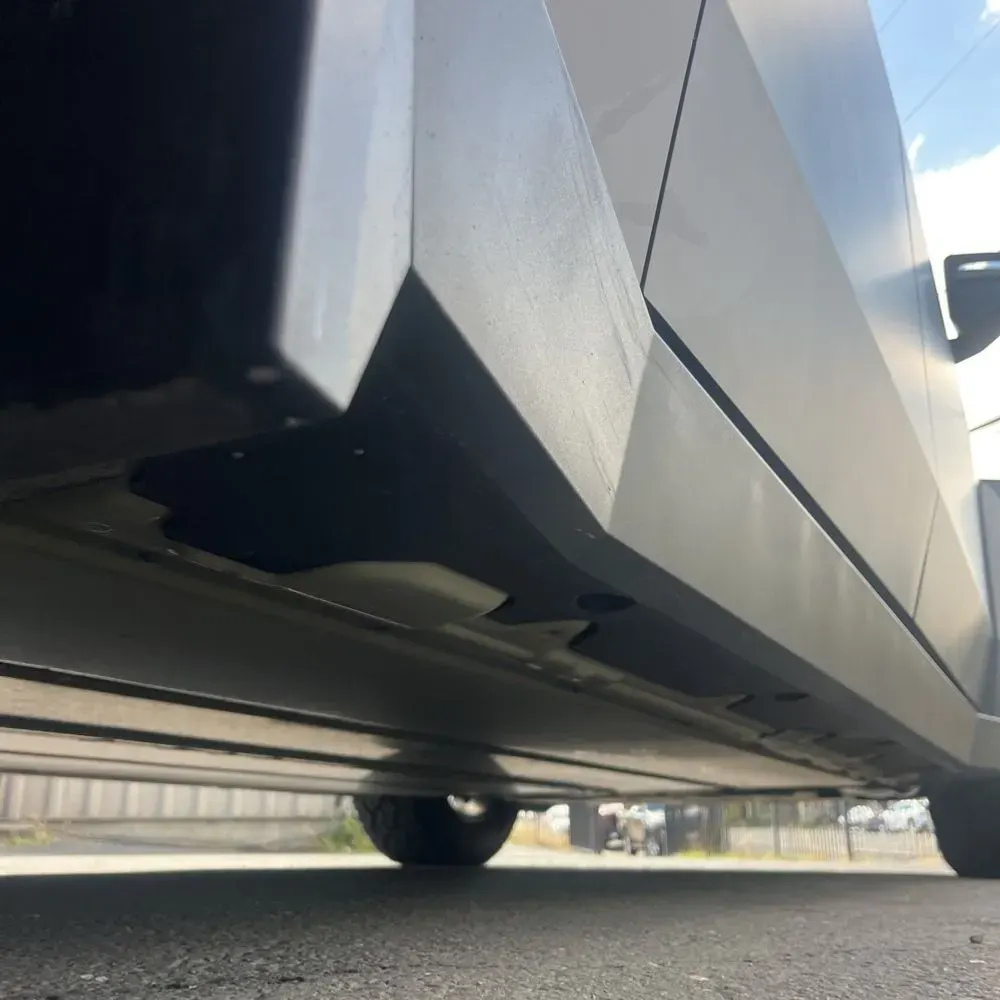 2024 Tesla Cybertruck Base