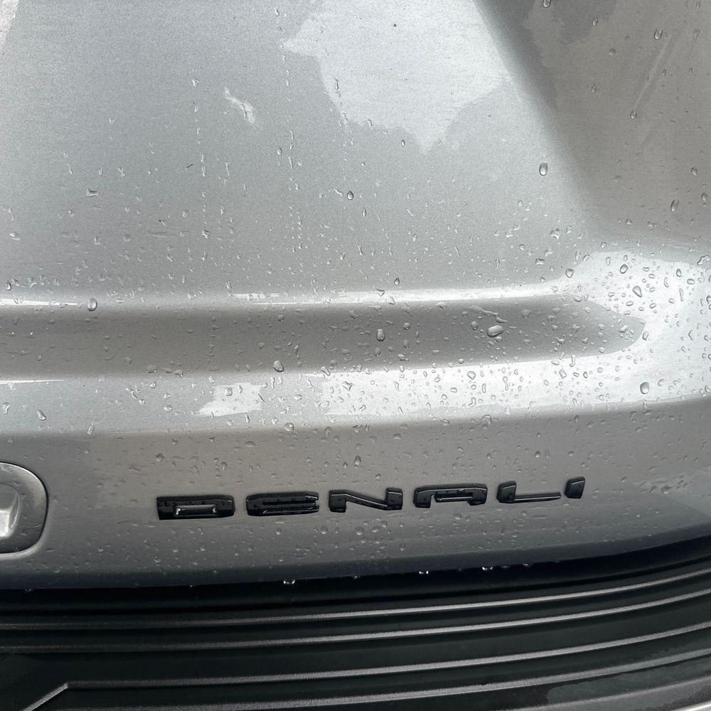 2024 GMC Yukon Denali Ultimate