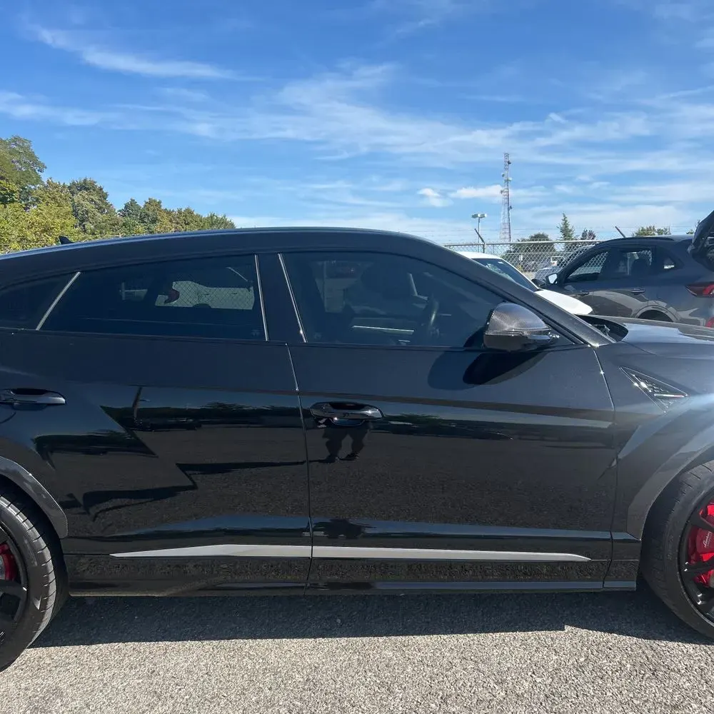 2020 Lamborghini Urus Base