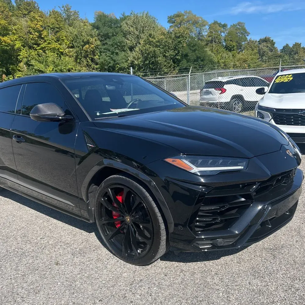 2020 Lamborghini Urus Base