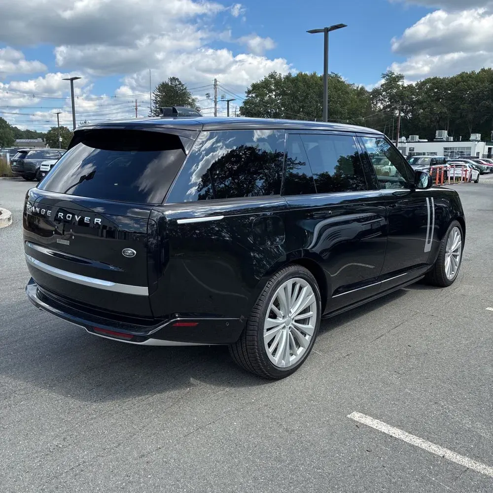 2023 Land Rover Range Rover P530 First Edition LWB