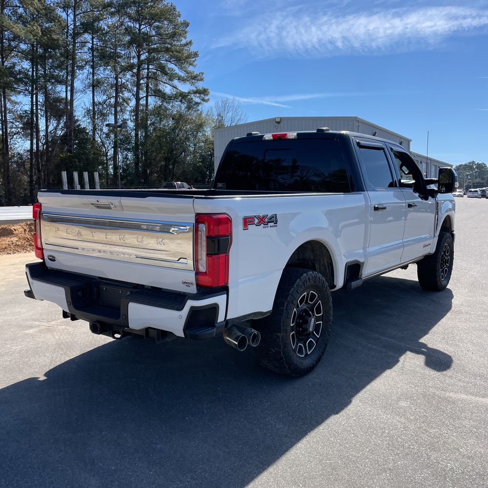 2024 Ford F-350 Super Duty Platinum