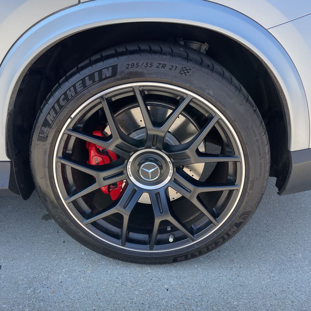 2025 Mercedes-Benz GLC AMG GLC 63 S E Performance