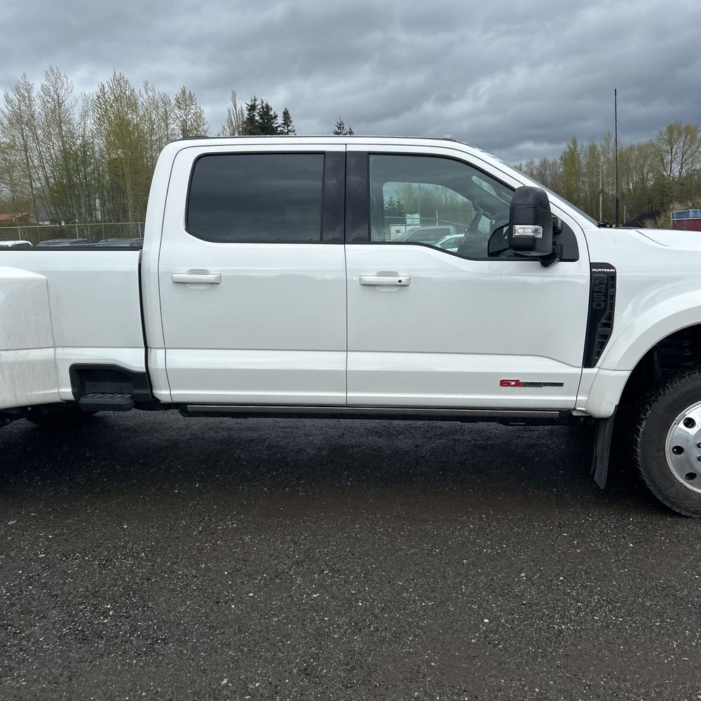2025 Ford F450 S/D Platinum