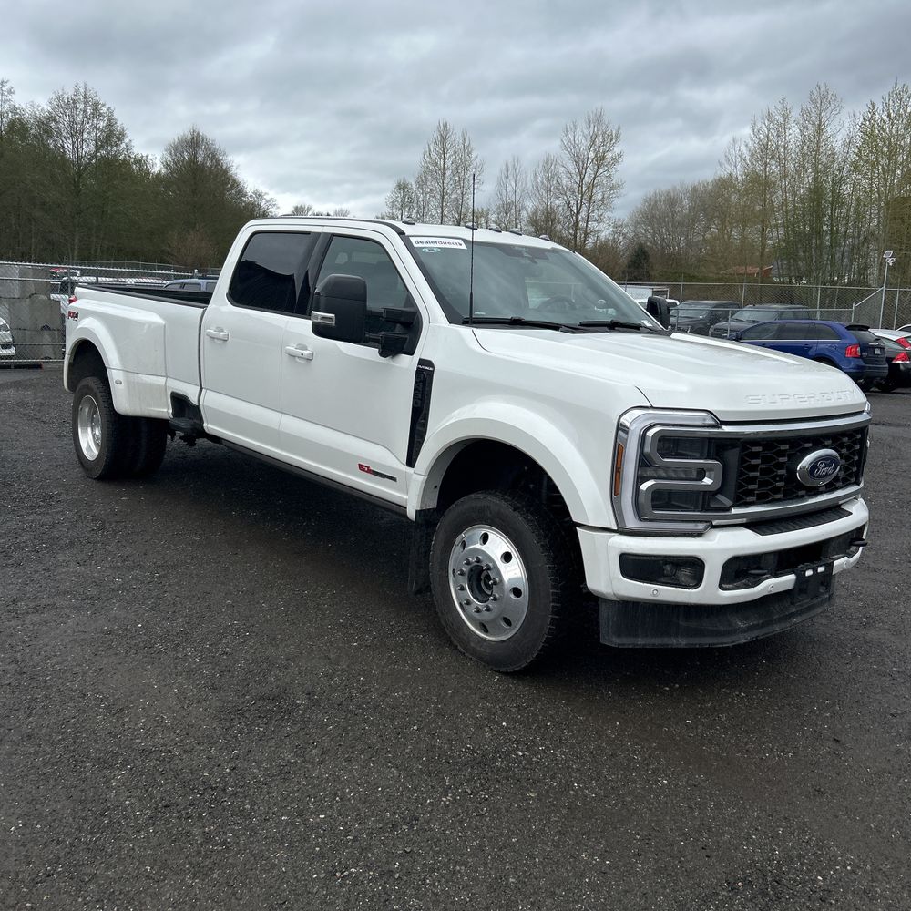2025 Ford F450 S/D Platinum
