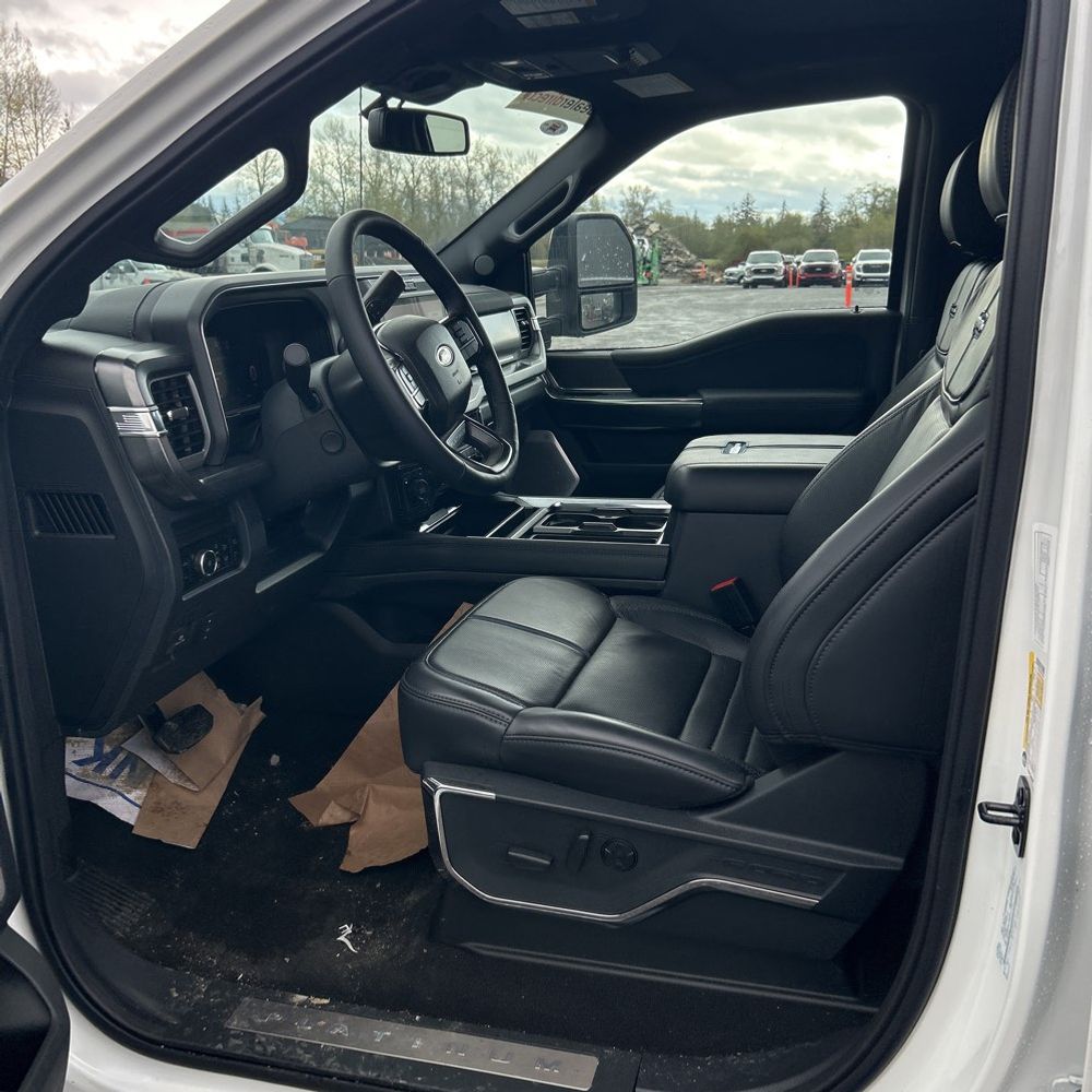 2025 Ford F450 S/D Platinum