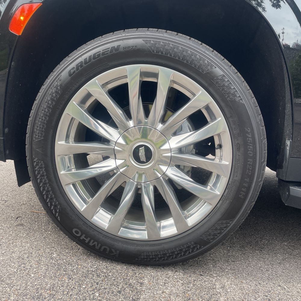 2023 Cadillac Escalade Premium Luxury