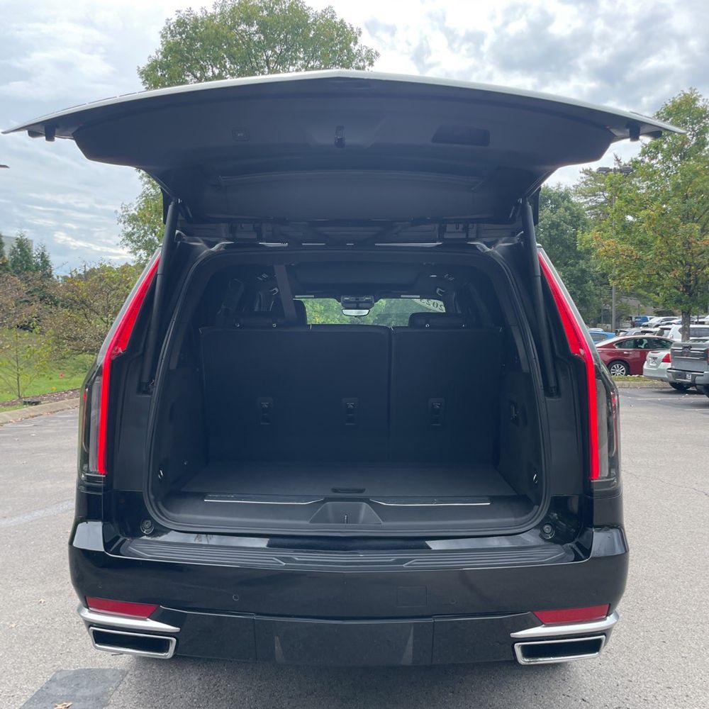 2023 Cadillac Escalade Premium Luxury