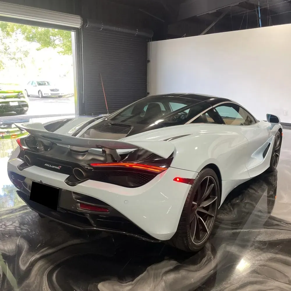2018 McLaren 720S Base