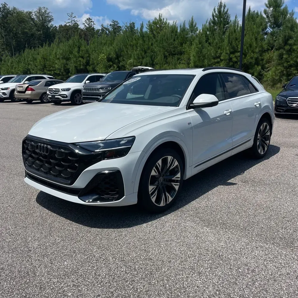 2025 Audi Q8 Premium Plus 55