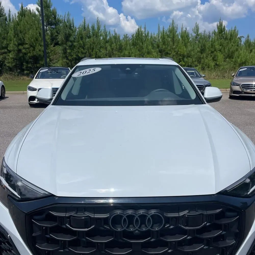 2025 Audi Q8 Premium Plus 55