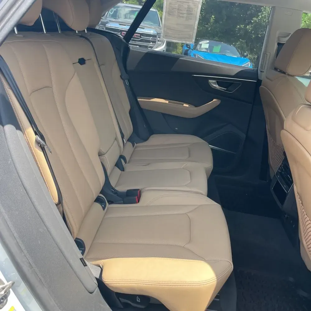 2025 Audi Q8 Premium Plus 55