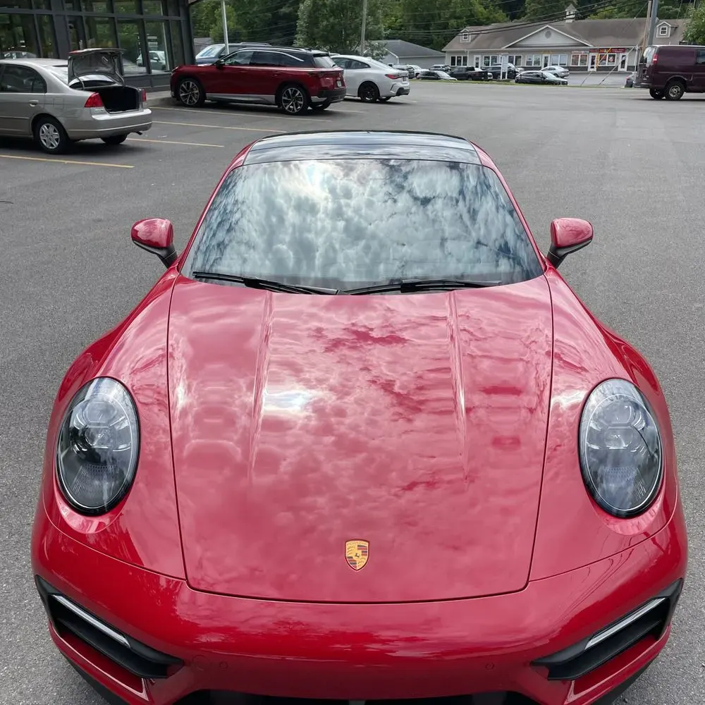 2022 Porsche 911 Carrera 4 GTS