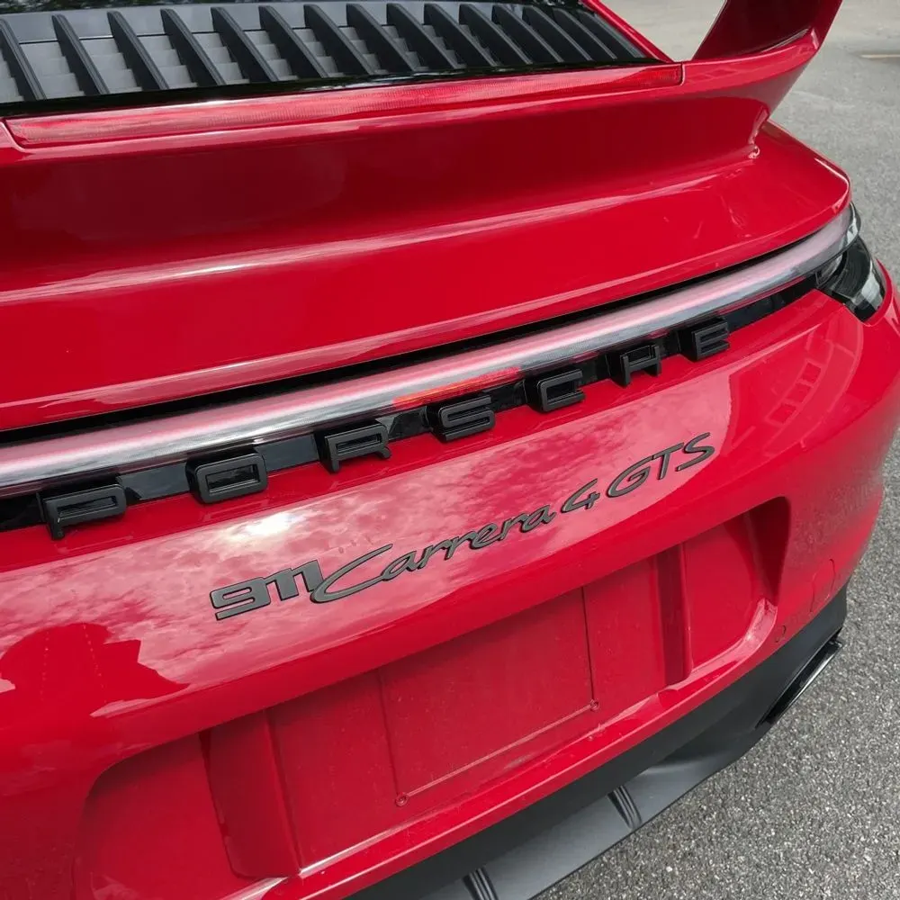 2022 Porsche 911 Carrera 4 GTS