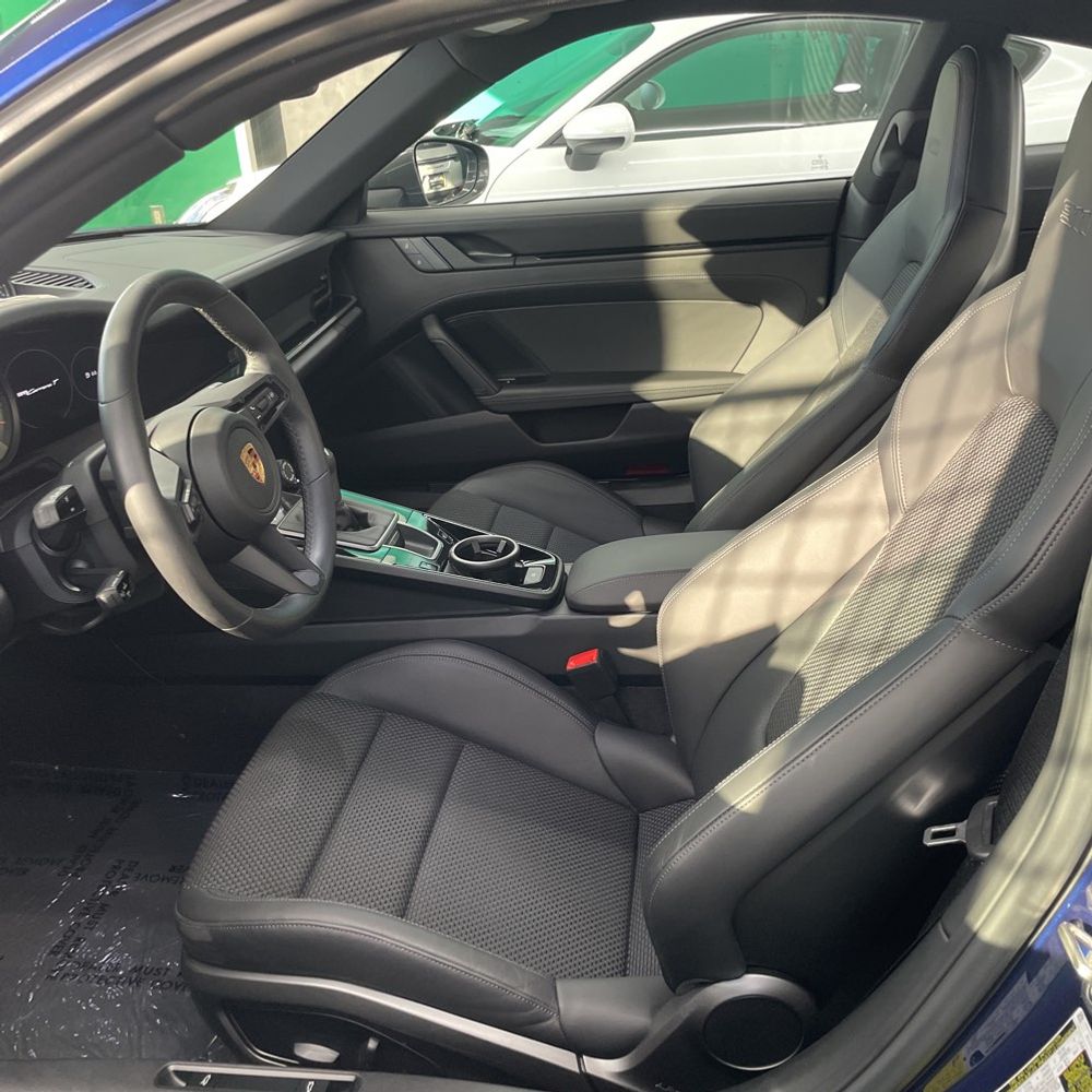 2023 Porsche 911 Carrera T