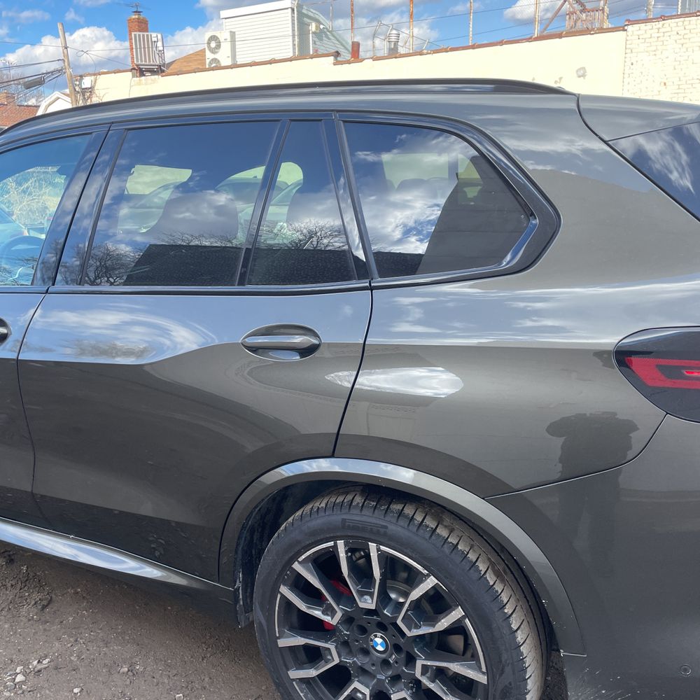 2024 BMW X5 M60i