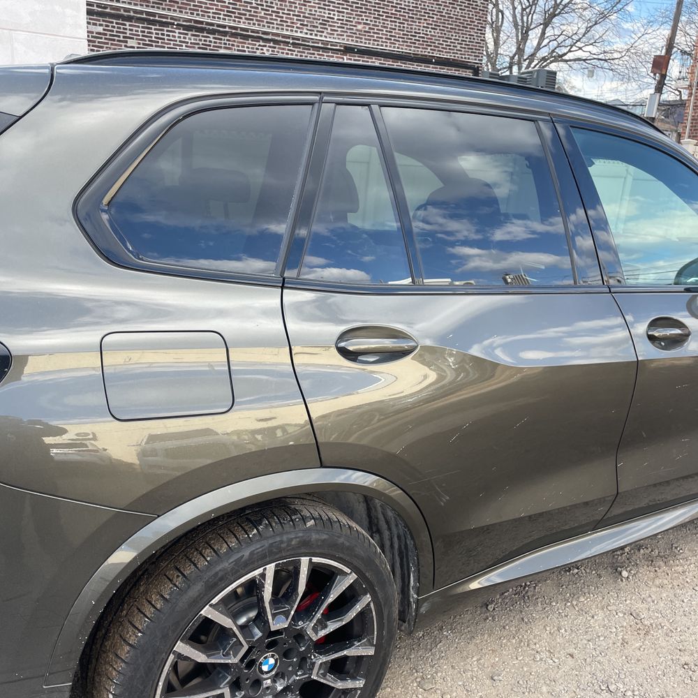 2024 BMW X5 M60i