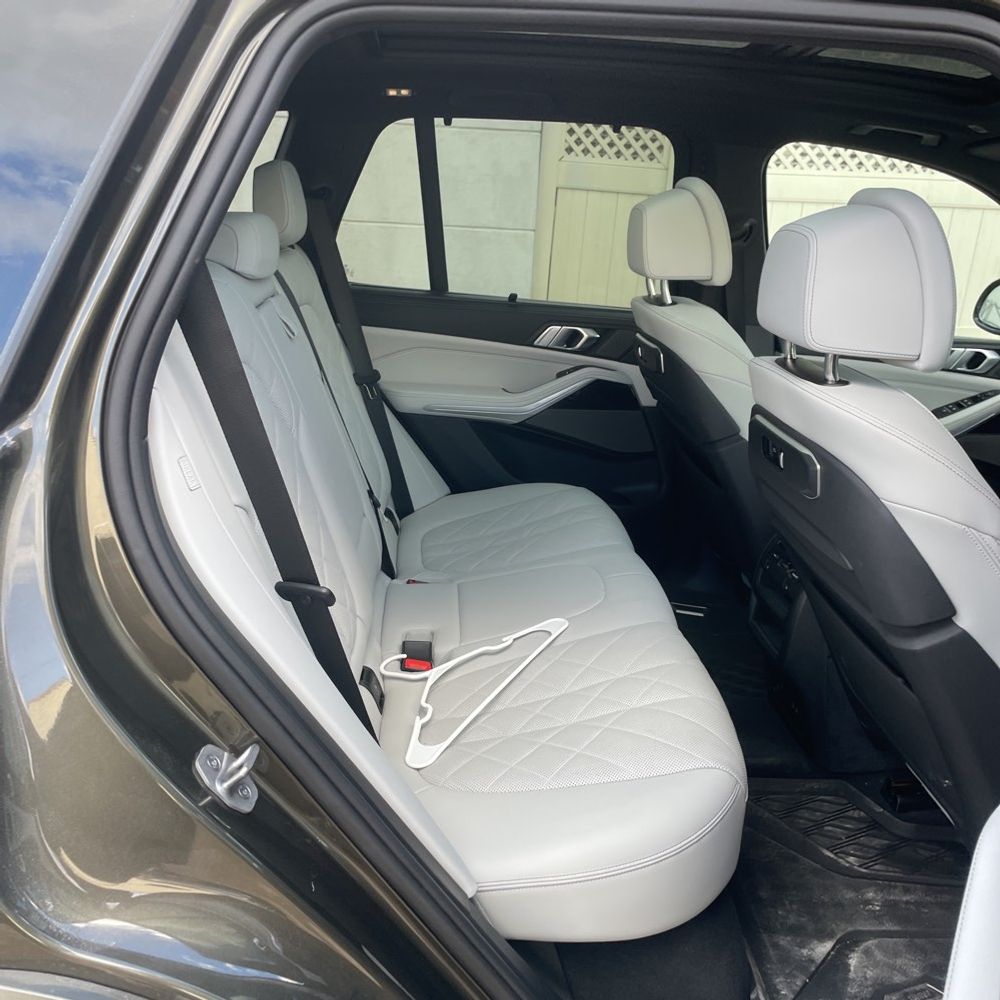 2024 BMW X5 M60i