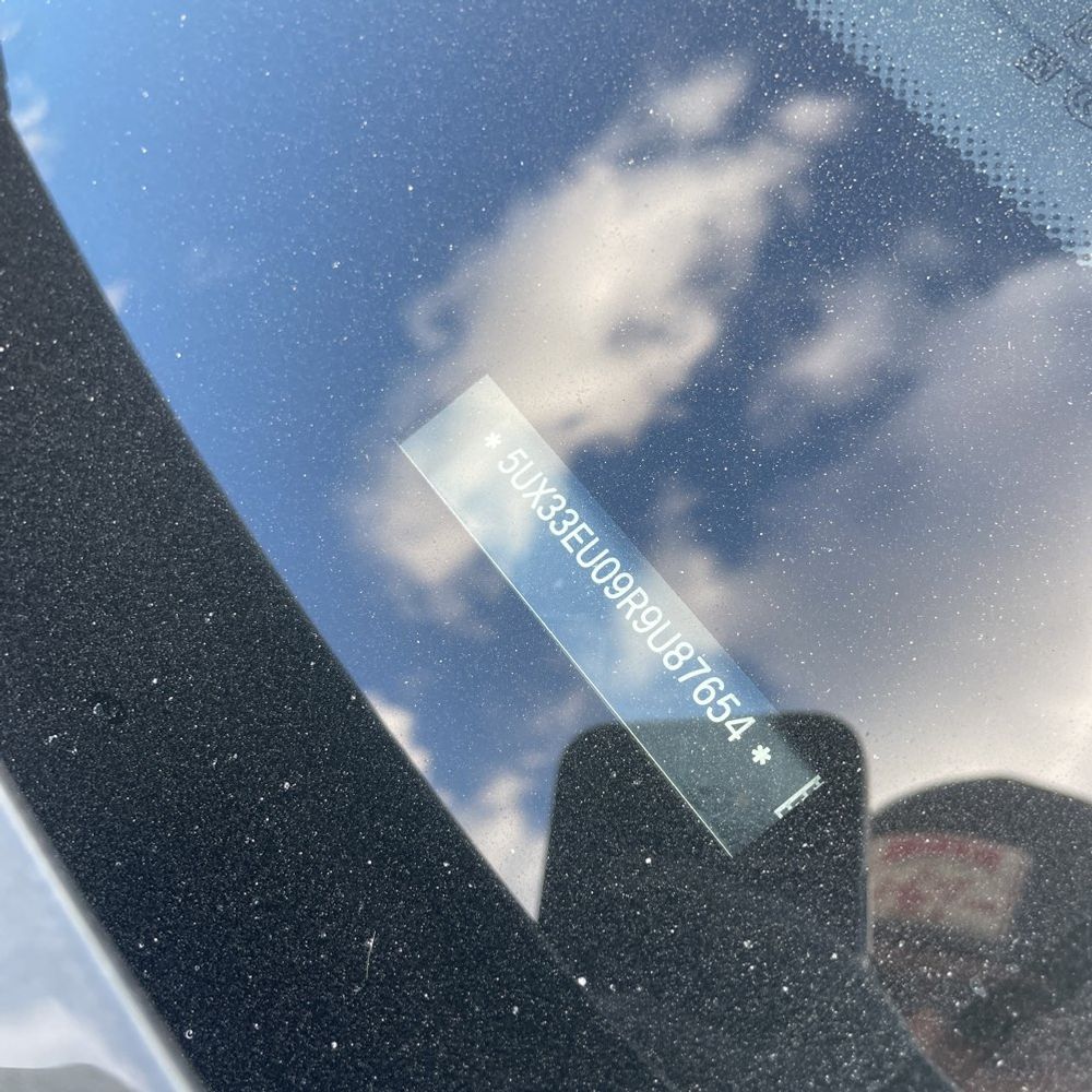 2024 BMW X5 M60i