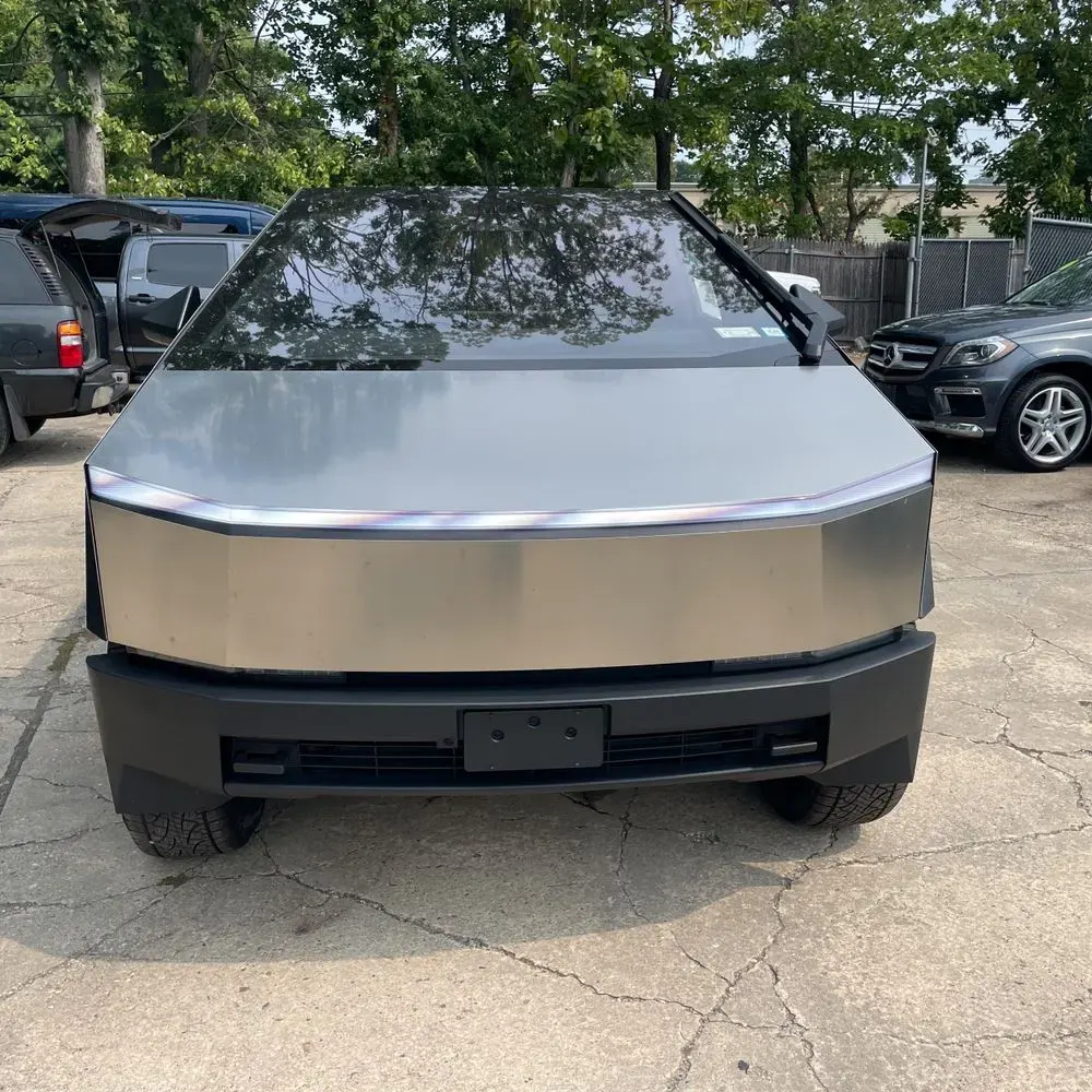 2024 Tesla Cybertruck Base