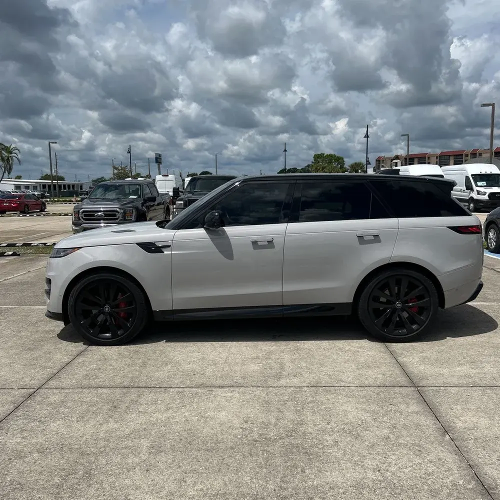 2023 Land Rover Range Rover Sport SE DYN