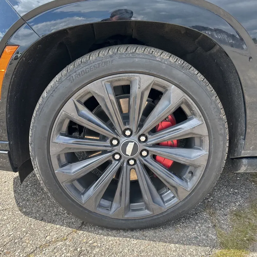 2025 Cadillac Escalade V-Sport