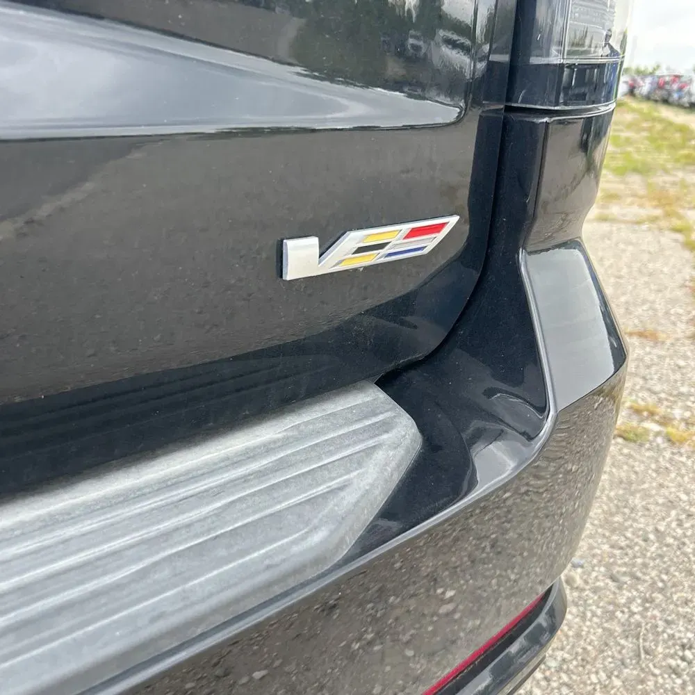 2025 Cadillac Escalade V-Sport