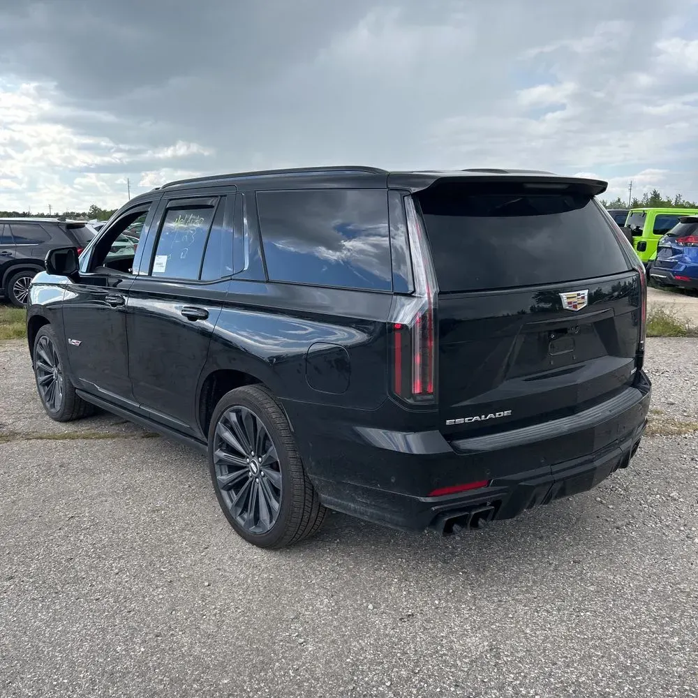 2025 Cadillac Escalade V-Sport