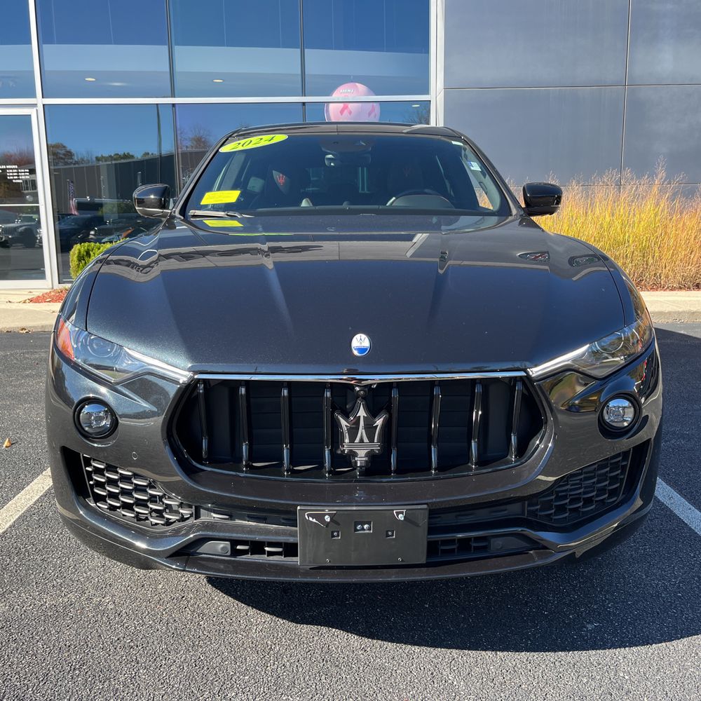 2024 Maserati Levante GT Ultima