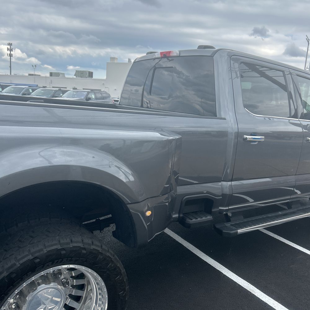 2024 Ford F-450 Super Duty Lariat