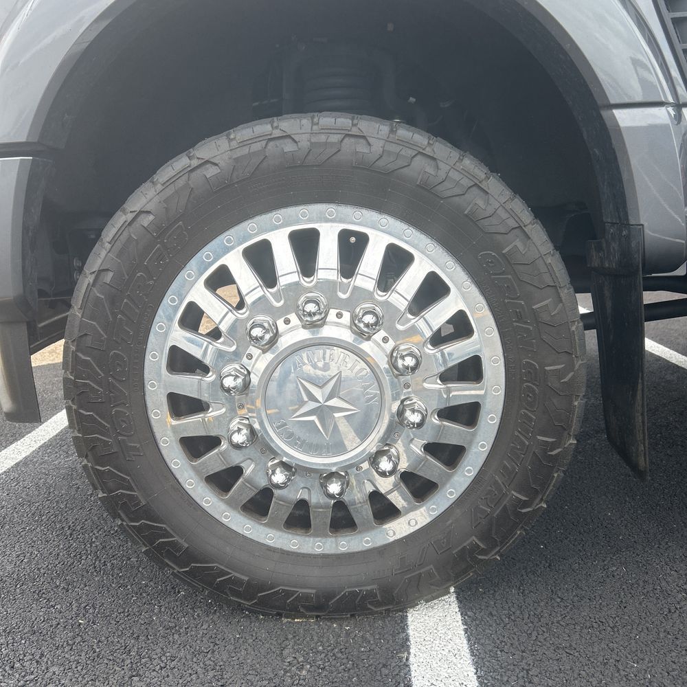2024 Ford F-450 Super Duty Lariat